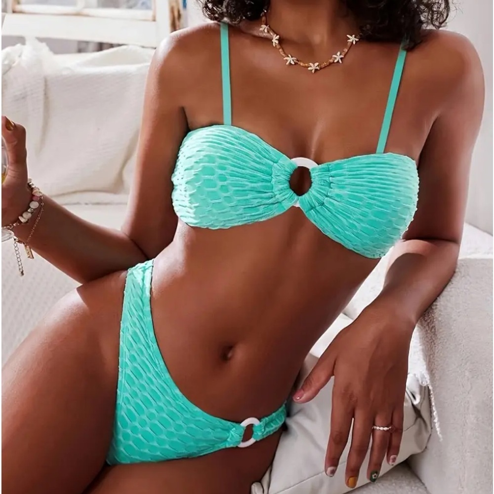 Turquoise Green Textured O Ring Accent Bikini Set - Picture 5 of 7